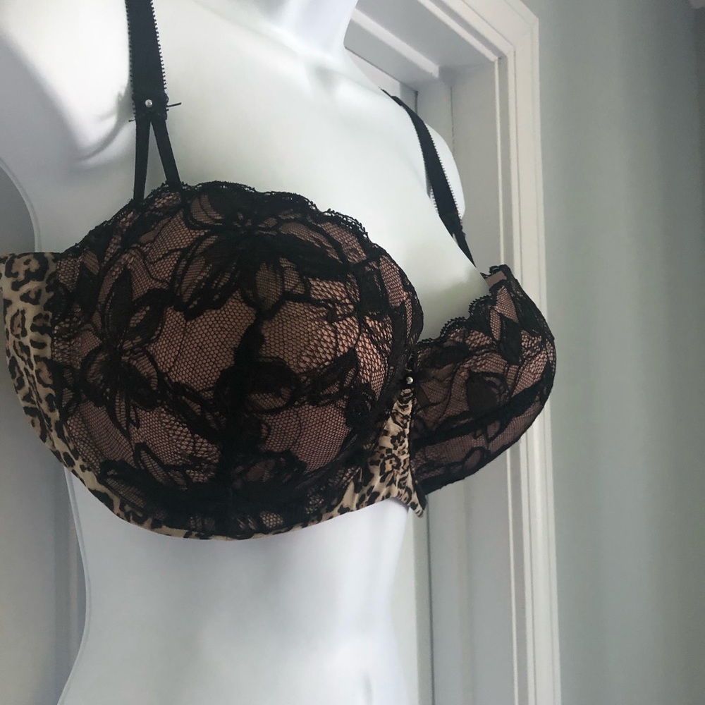 VS push up bra
